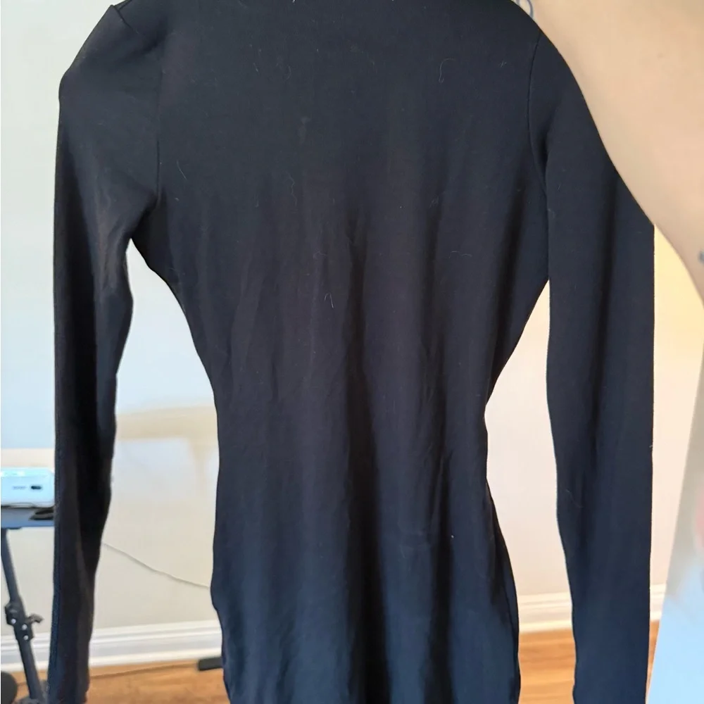 Oh Polly Yara Open back Long Sleeve black dress - Picture 4 of 8